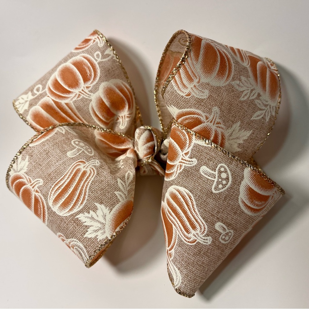 Fall Thanksgiving Pumpkin Print Hair Bow on clip can customize